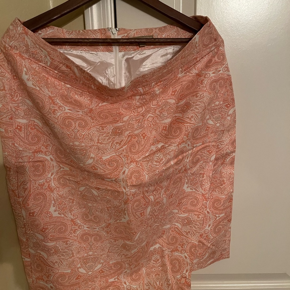 Elegant Paisley Skirt in Coral and White